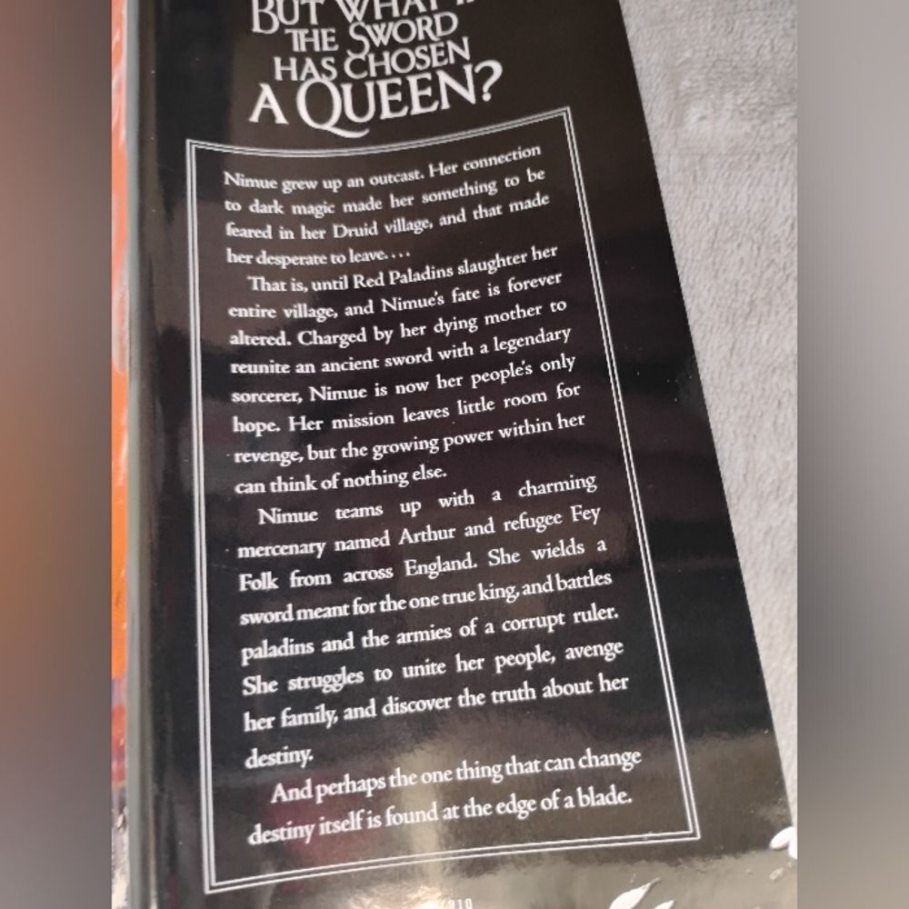 Tween Book Bundle - Picture 5 of 9